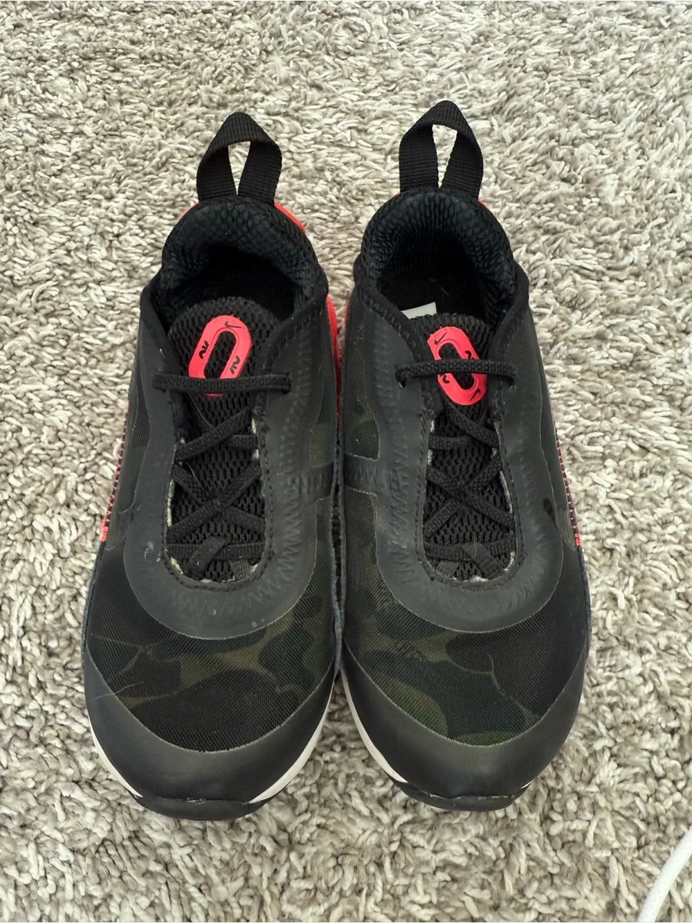 Nike Air Max 2090 Athletic Shoes Black Red Camo Kids 10C